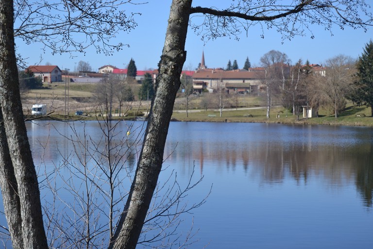 Le plan d'eau Usson-en-Forez