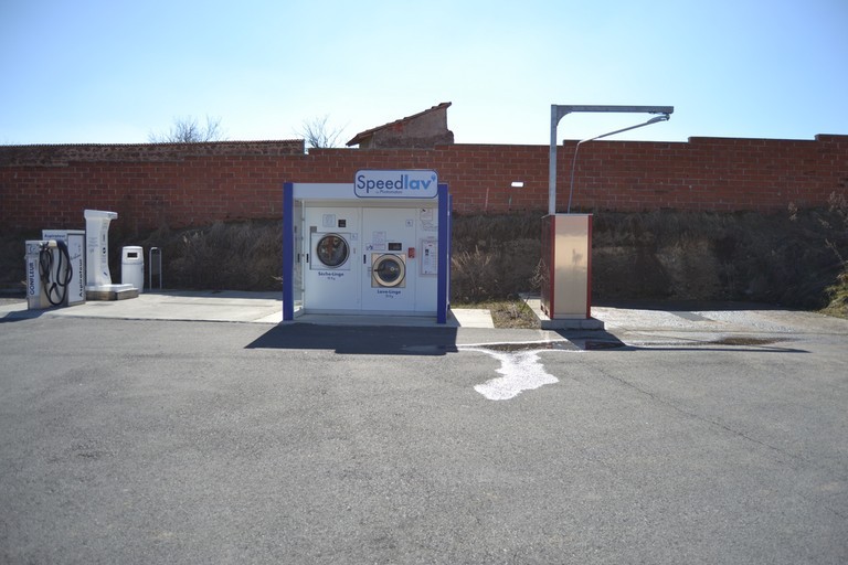 Aire de service, Usson-en-Forez