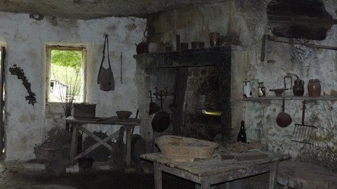 Vallée troglodytique des Goupillères